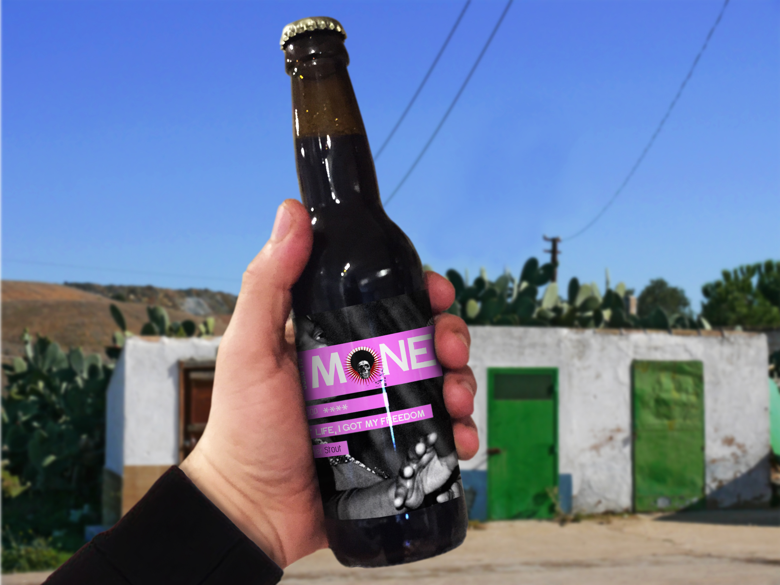 Download Freebies: Different Backgrounds Beer Mockup